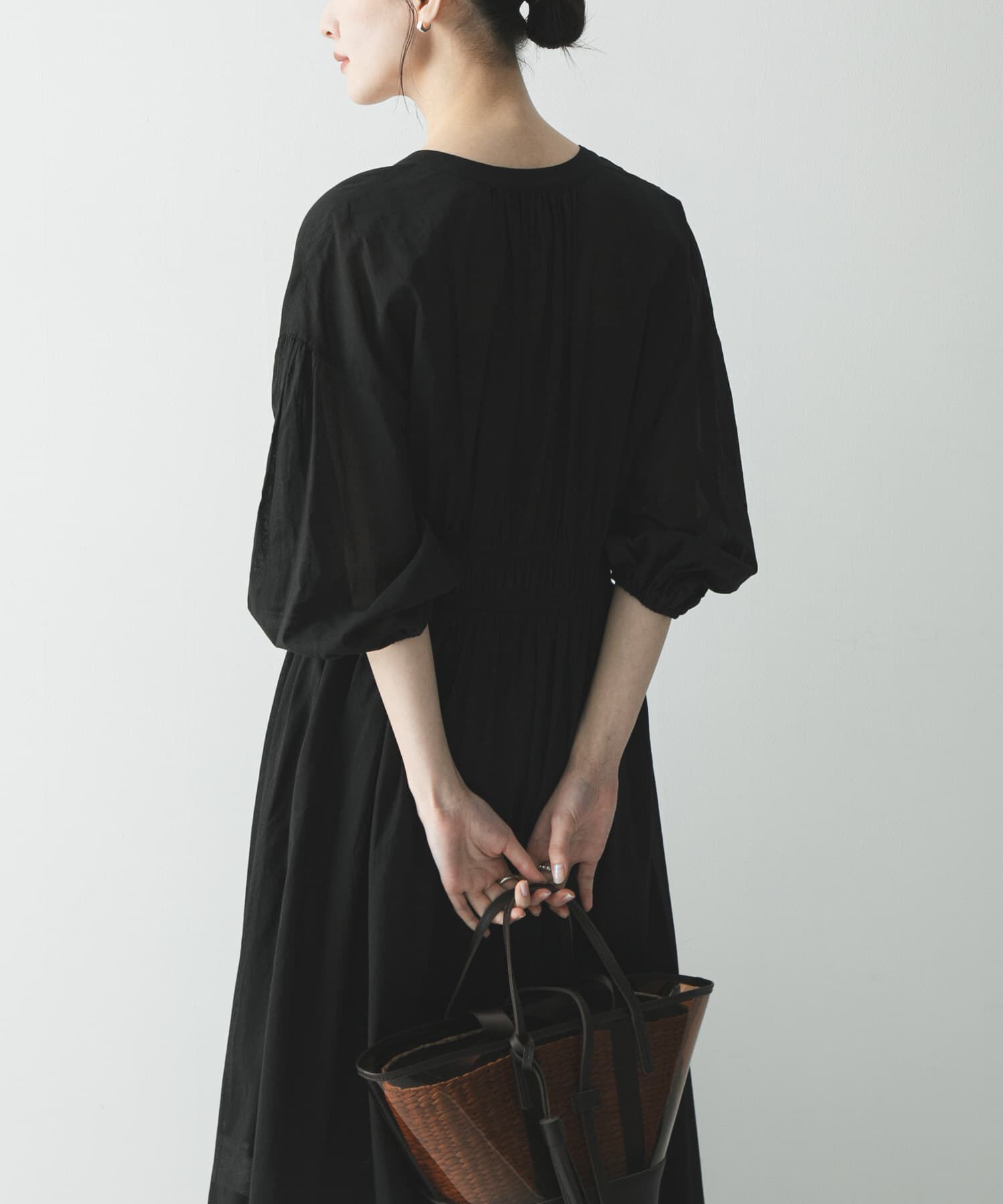 URBAN RESEARCH「コットンボイルシャーリングワンピース」|ワンピース|