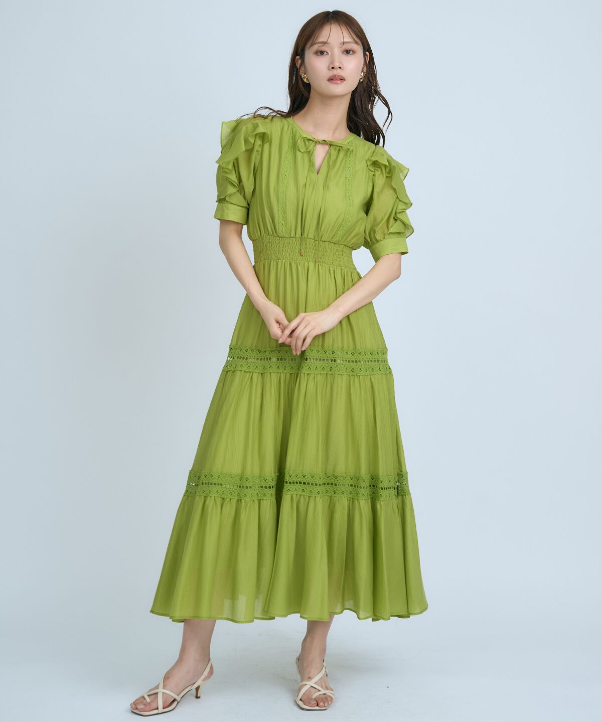 アンドクチュール「フリルスリーブレースティアードワンピース」|ワンピース|