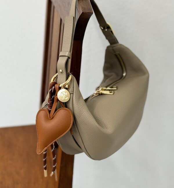  「【アレンジ自在】レザーハートチャーム」|その他|