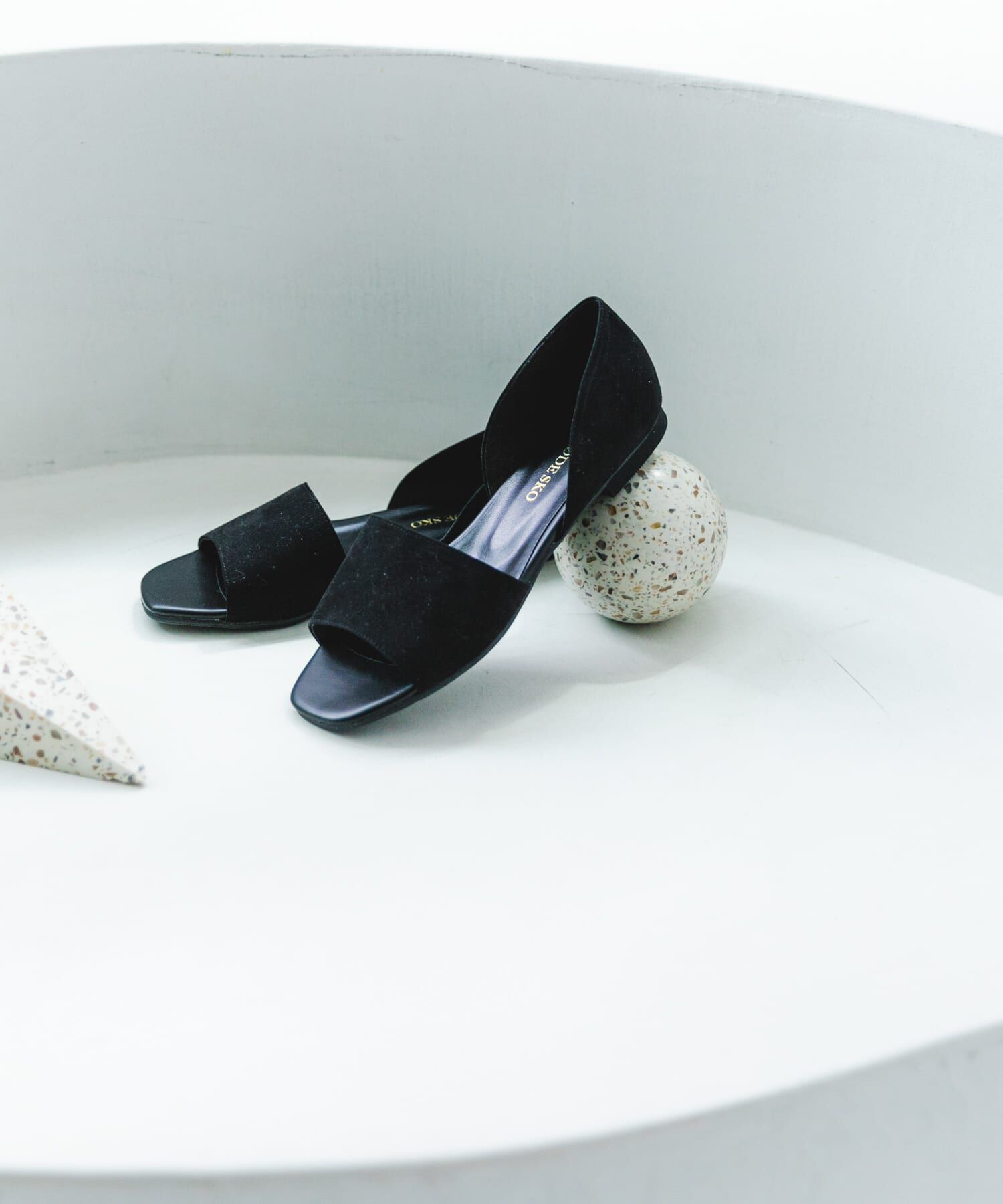 RODE SKO「『MADE IN JAPAN』セパレートフラットサンダル」|サンダル|ブラック