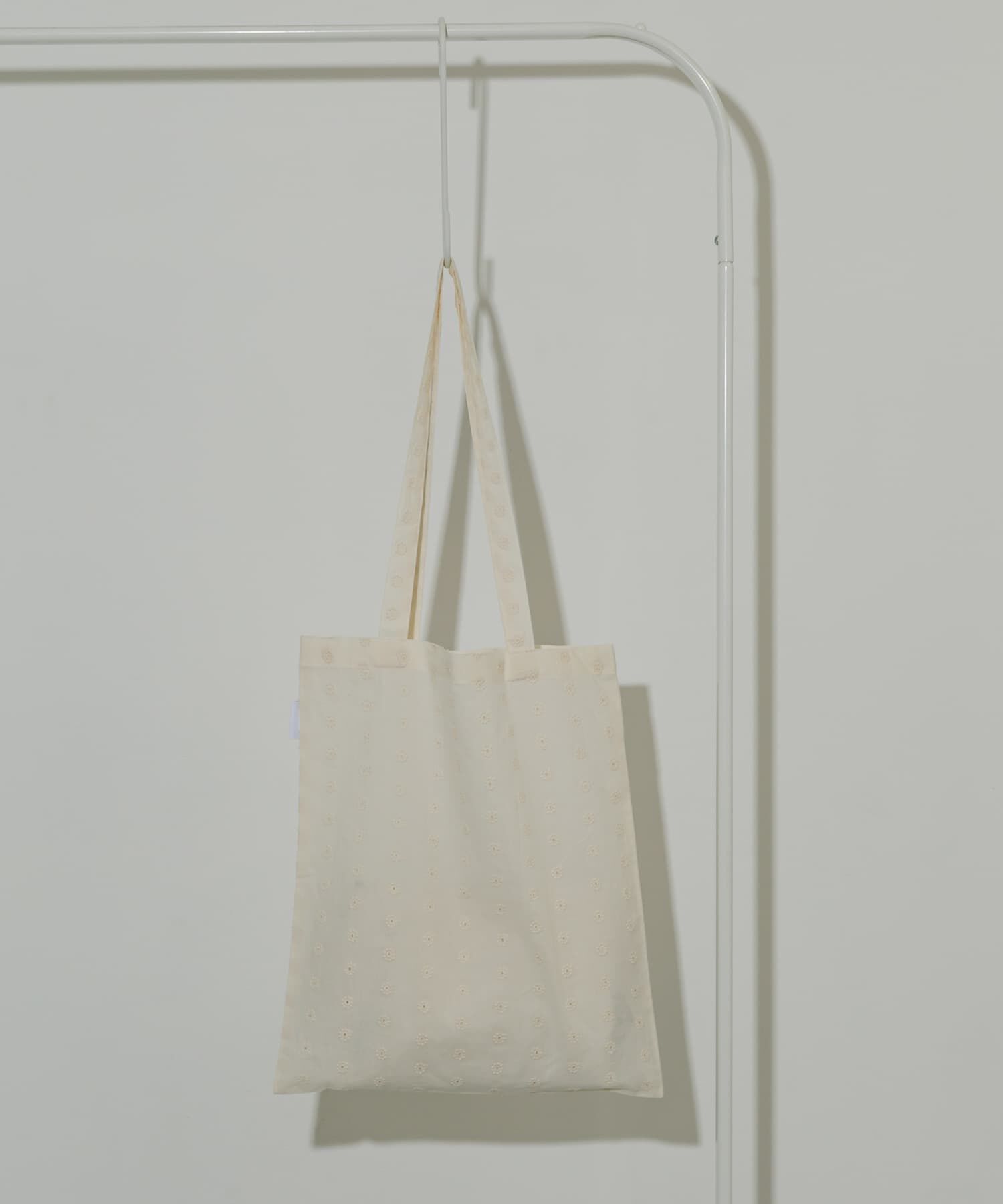 SMELLY「プリントトートバッグM」|トートバッグ|アイボリー