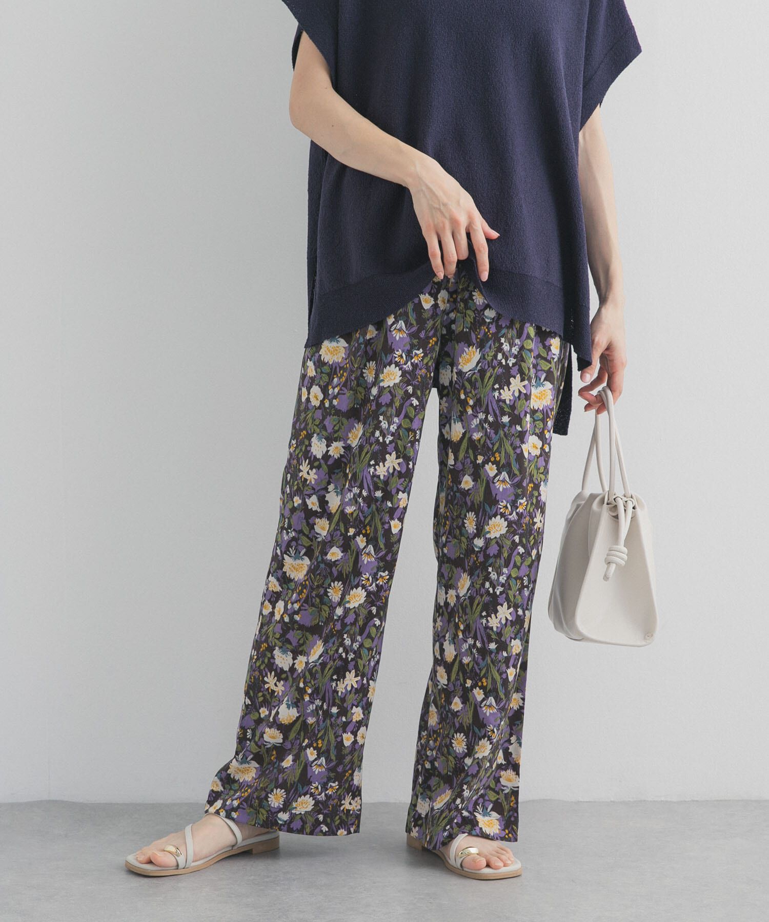 URBAN RESEARCH DOORS「『WEB/一部店舗限定カラー』フラワープリントイージーパンツ」|その他|ブラウン系その他