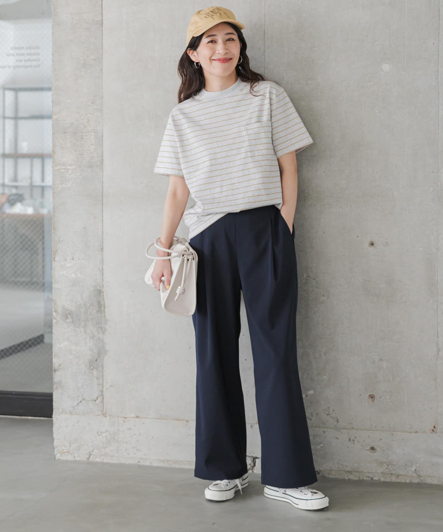 URBAN RESEARCH DOORS「『UR TECH』完声/涼フロントタックEZパンツ」|その他|ネイビー