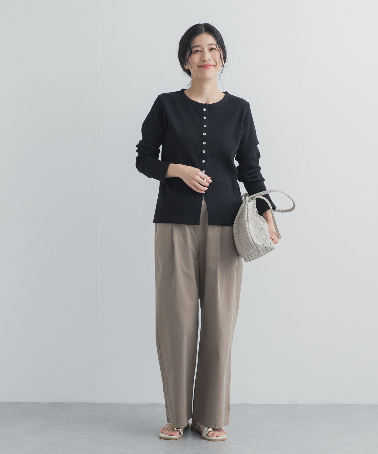 URBAN RESEARCH DOORS「リブボタンカットカーディガン」|カーディガン|