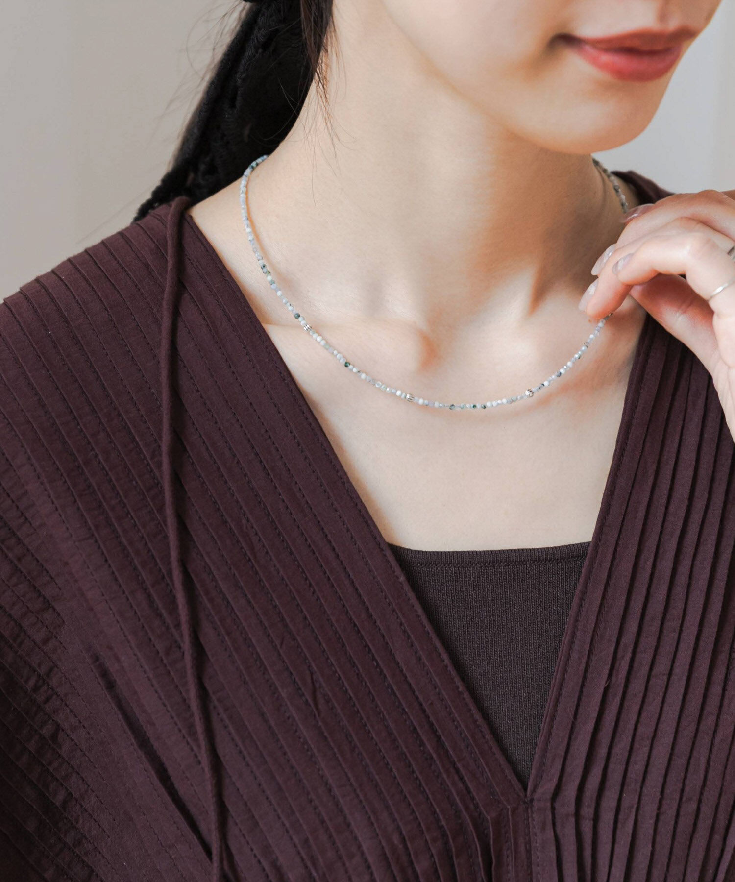 URBAN RESEARCH DOORS「天然石&times;SVショートネックレス」|ネックレス|ホワイト