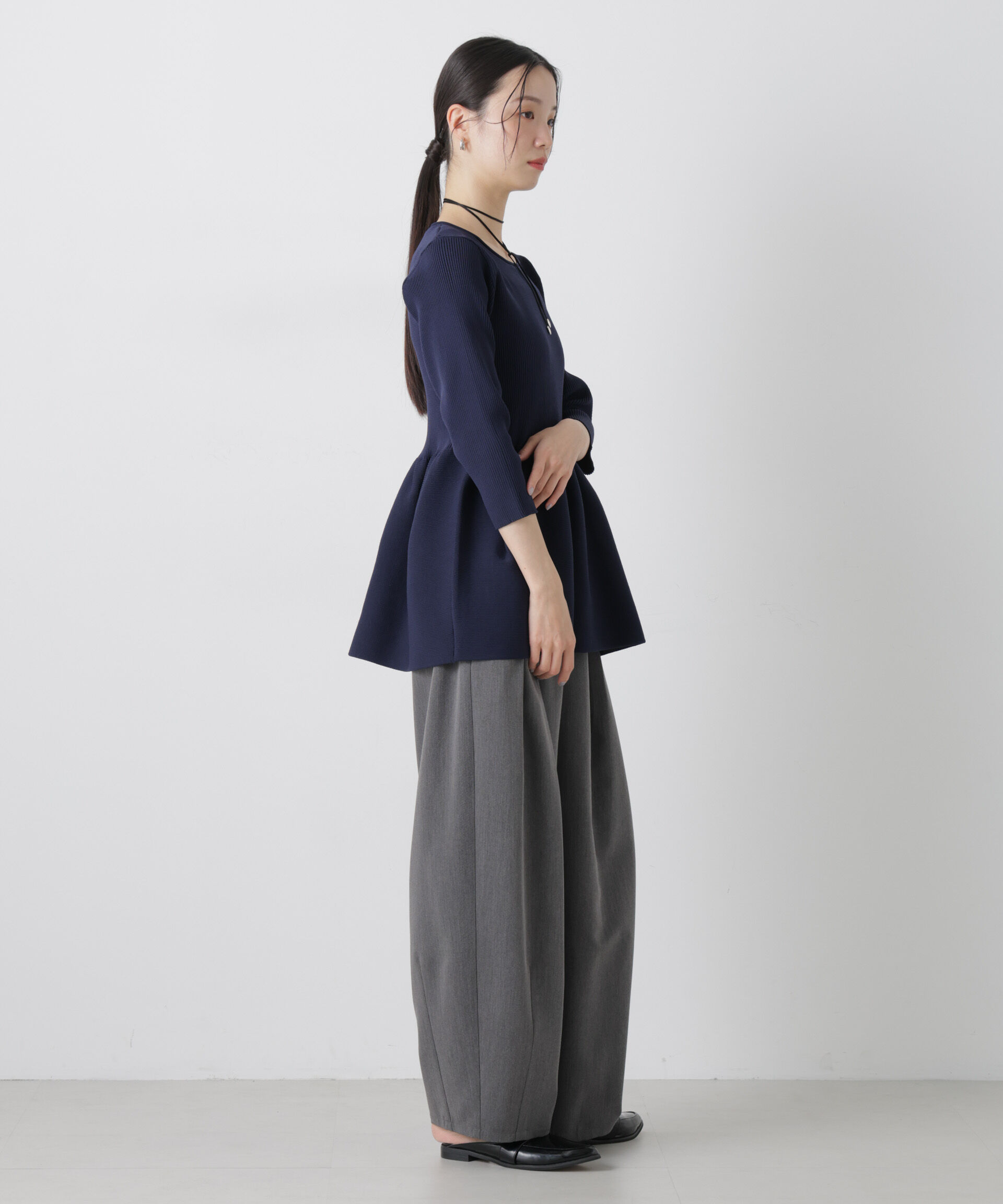 nano･universe「洗濯機洗い可スポンディッシュニットペプラムシルエットトップス」|ニット・セーター|