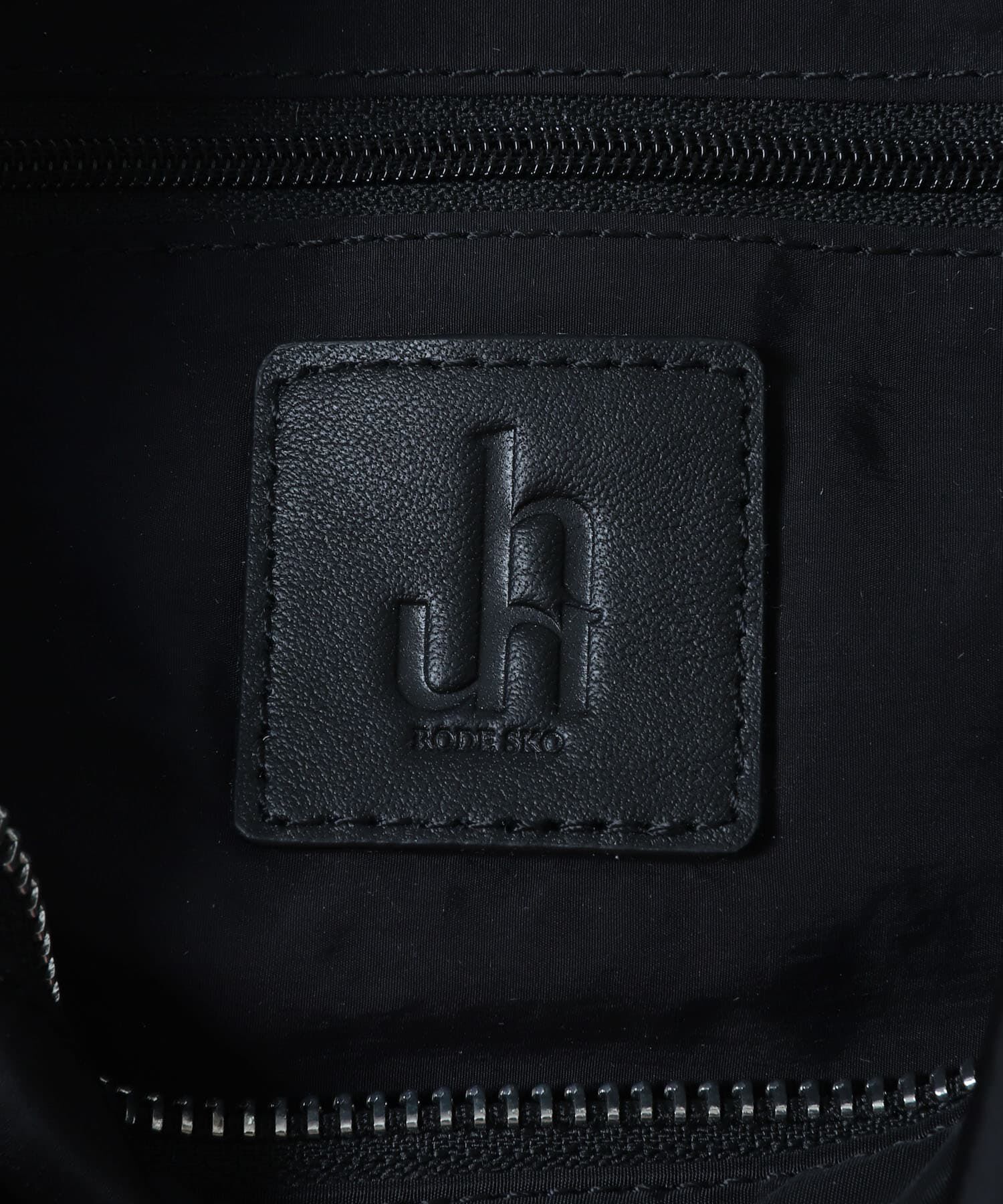 RODE SKO「hun RODESKO　Dual shoulder」|ショルダー・メッセンジャー|