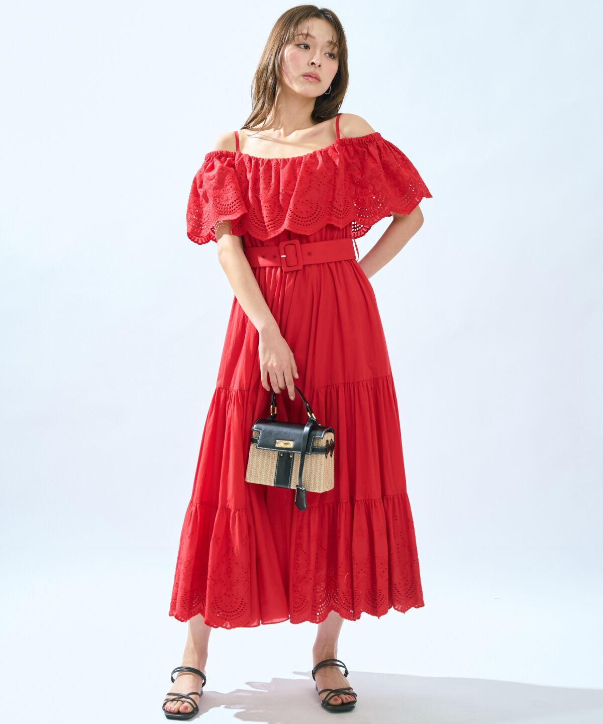 アンドクチュール「レースオフショルティアードワンピース」|ワンピース|