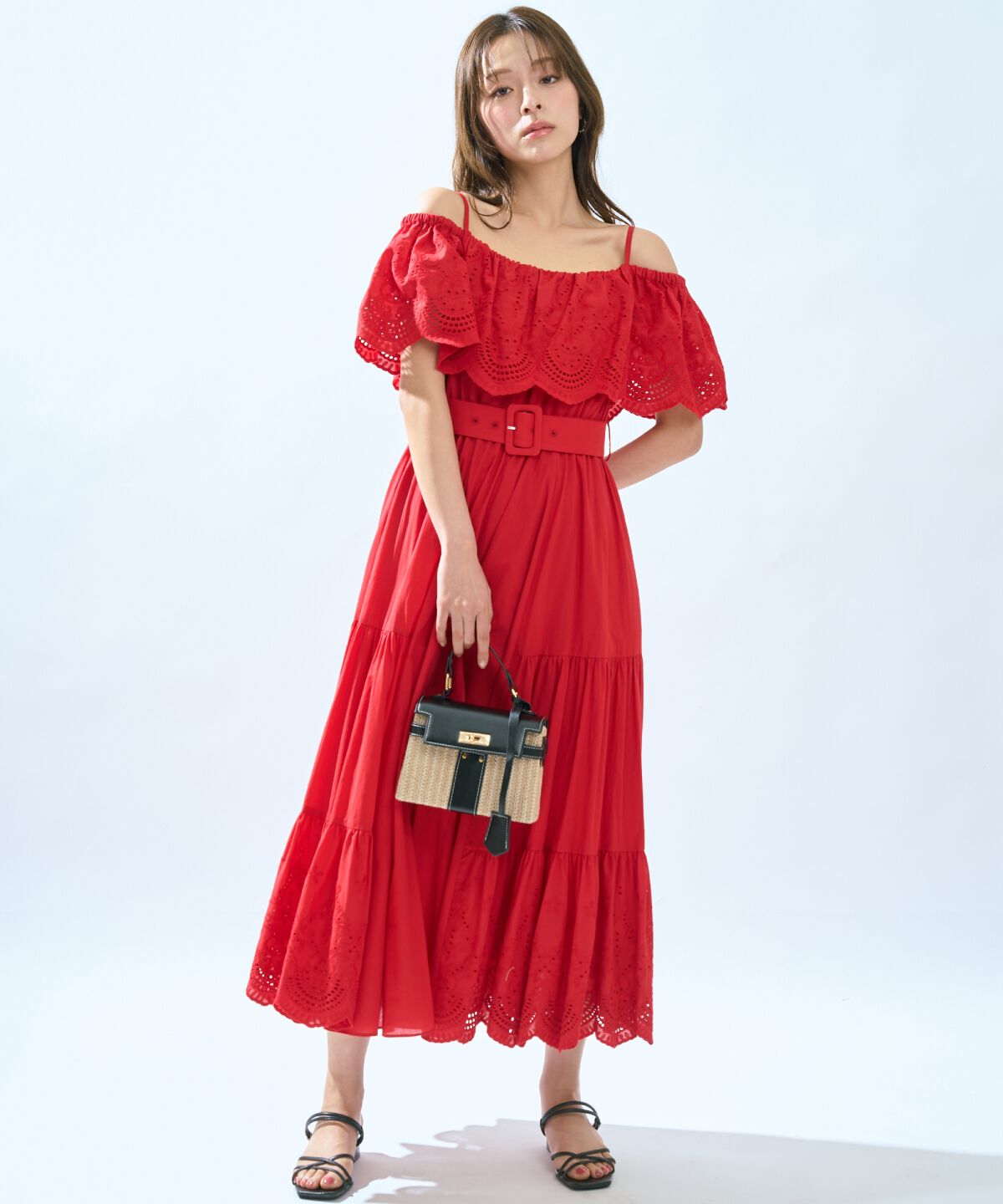 アンドクチュール「レースオフショルティアードワンピース」|ワンピース|