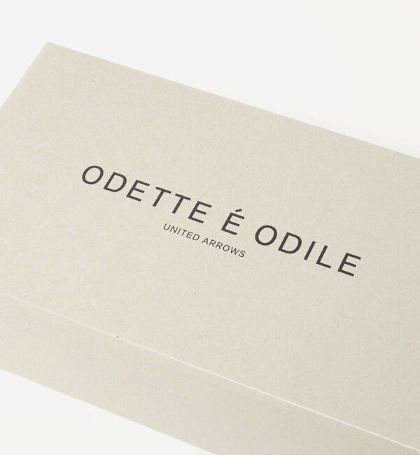 ODETTE E ODILE「ソフトVカット フラット15&darr;&uarr;」|パンプス|