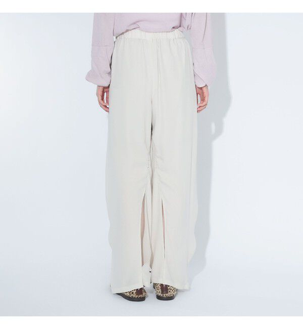 BEAMSBOY「maturely / リサイクル アムンゼン シャーリング アンド スリット パンツ」|チノ|