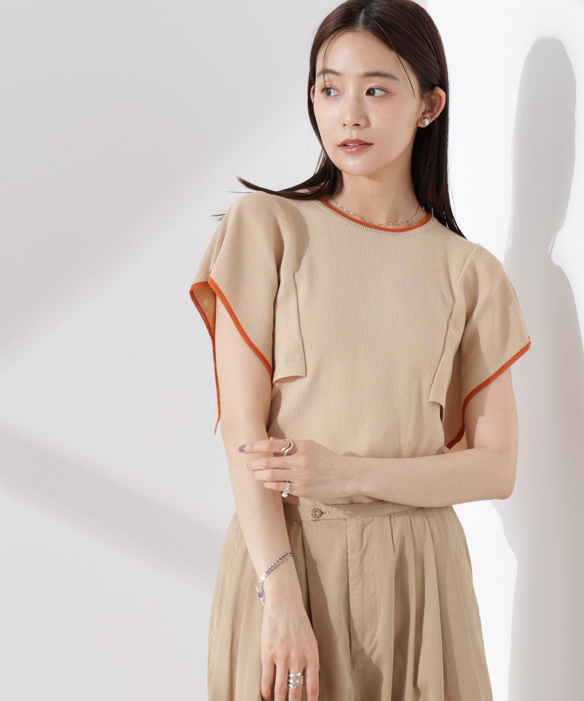 nano･universe「スクエアスリーブバイカラーニット」|ニット・セーター|ベージュ