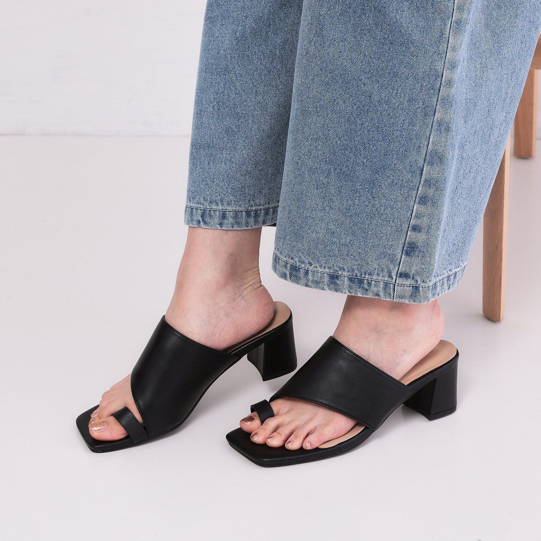 OPAQUE.CLIP「サムリングデザインミュール」|サンダル|