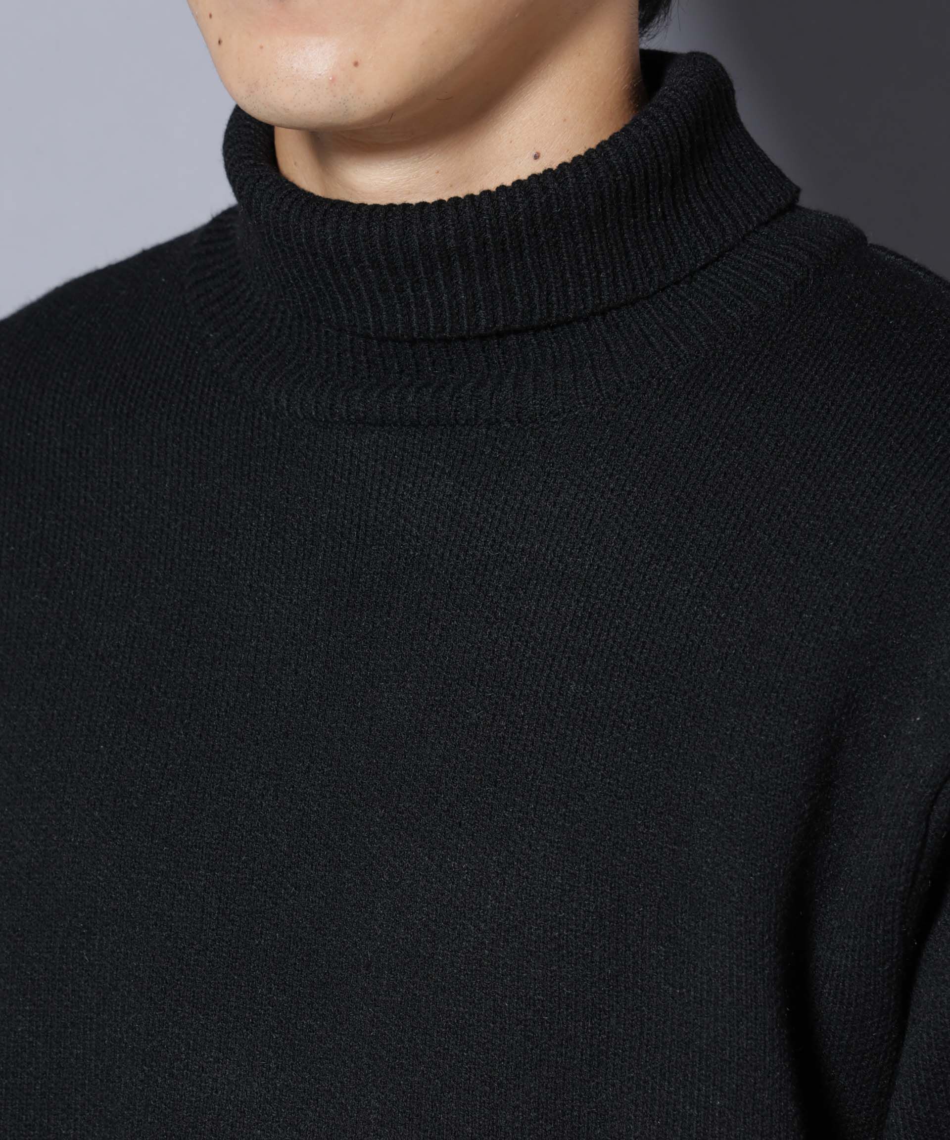 nano･universe「PBTストレッチタートルネックニット」|ニット・セーター|