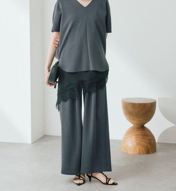  「予約【セットアップ着用可能/接触冷感機能付き】ドレーピーカットスラックス」|チノ|