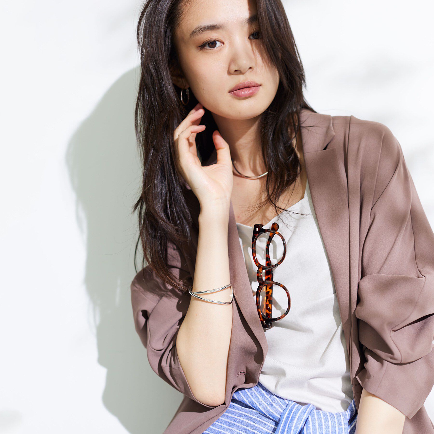 INDIVI「【さらに軽く軽快！／着る日傘】ドルマンダブルジャケット」|テーラードジャケット|