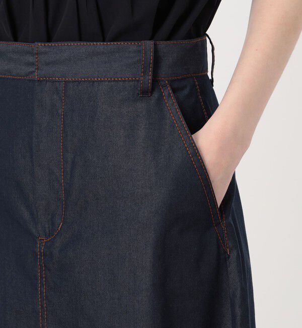TOMORROWLAND collection「コットンシルクデニム トラペーズスカート」|台形|