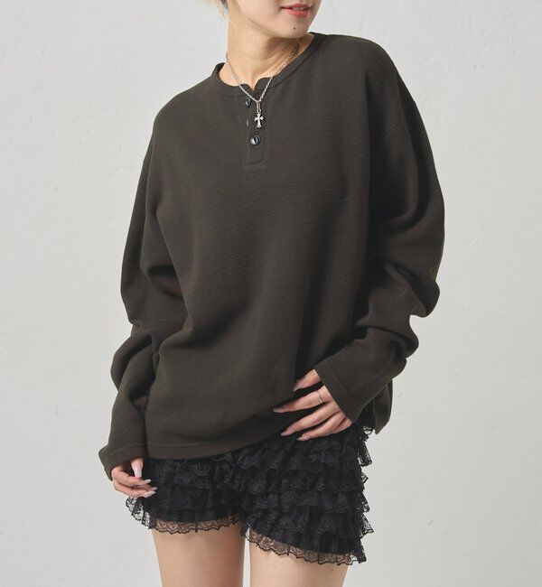  「【UNISEX】Sourcreamワッフルヘンリーネックトップス」|Tシャツ・カットソー|