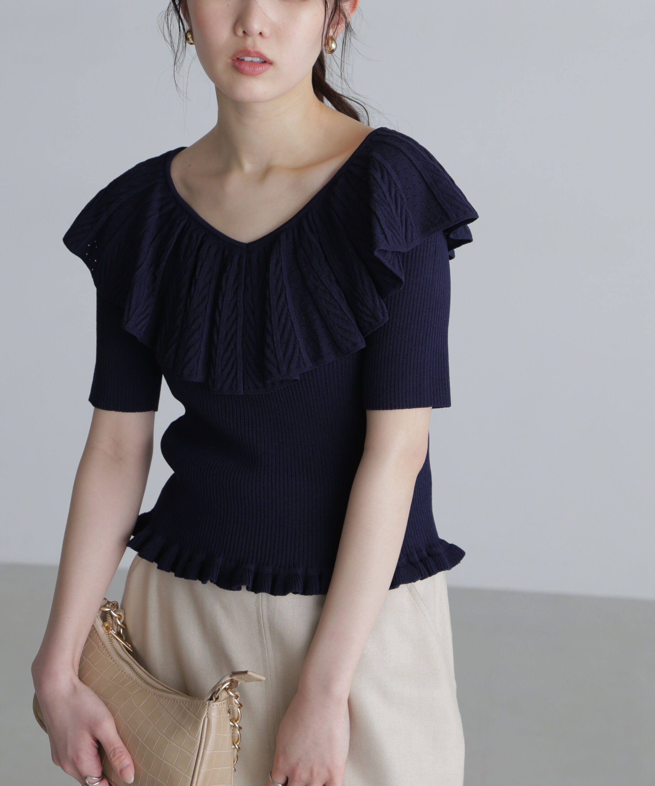  「ラッフル襟ニット」|ニット・セーター|