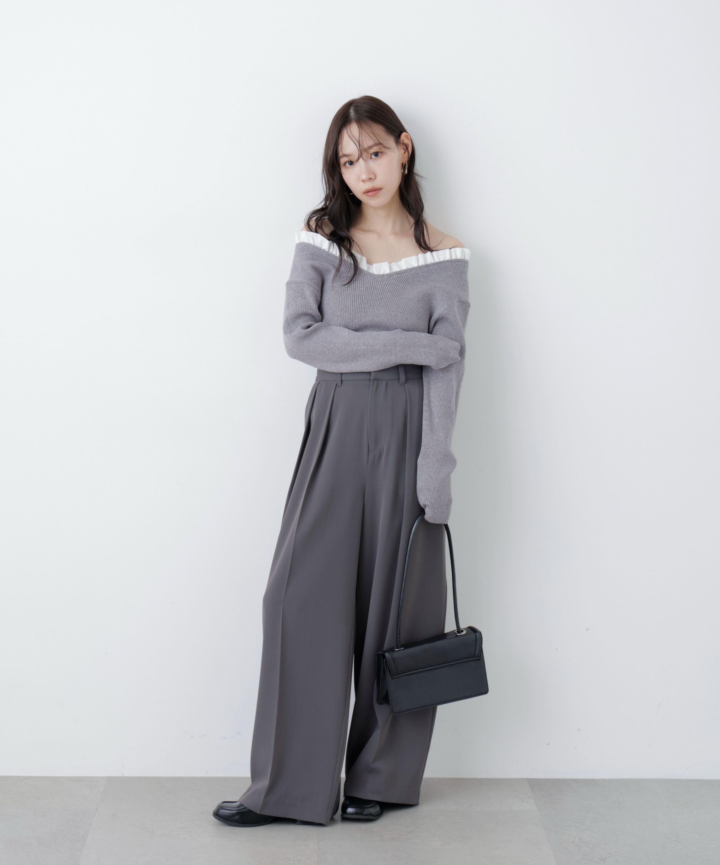  「フリルドッキングＶネックニット〈MFM〉」|ニット・セーター|グレー