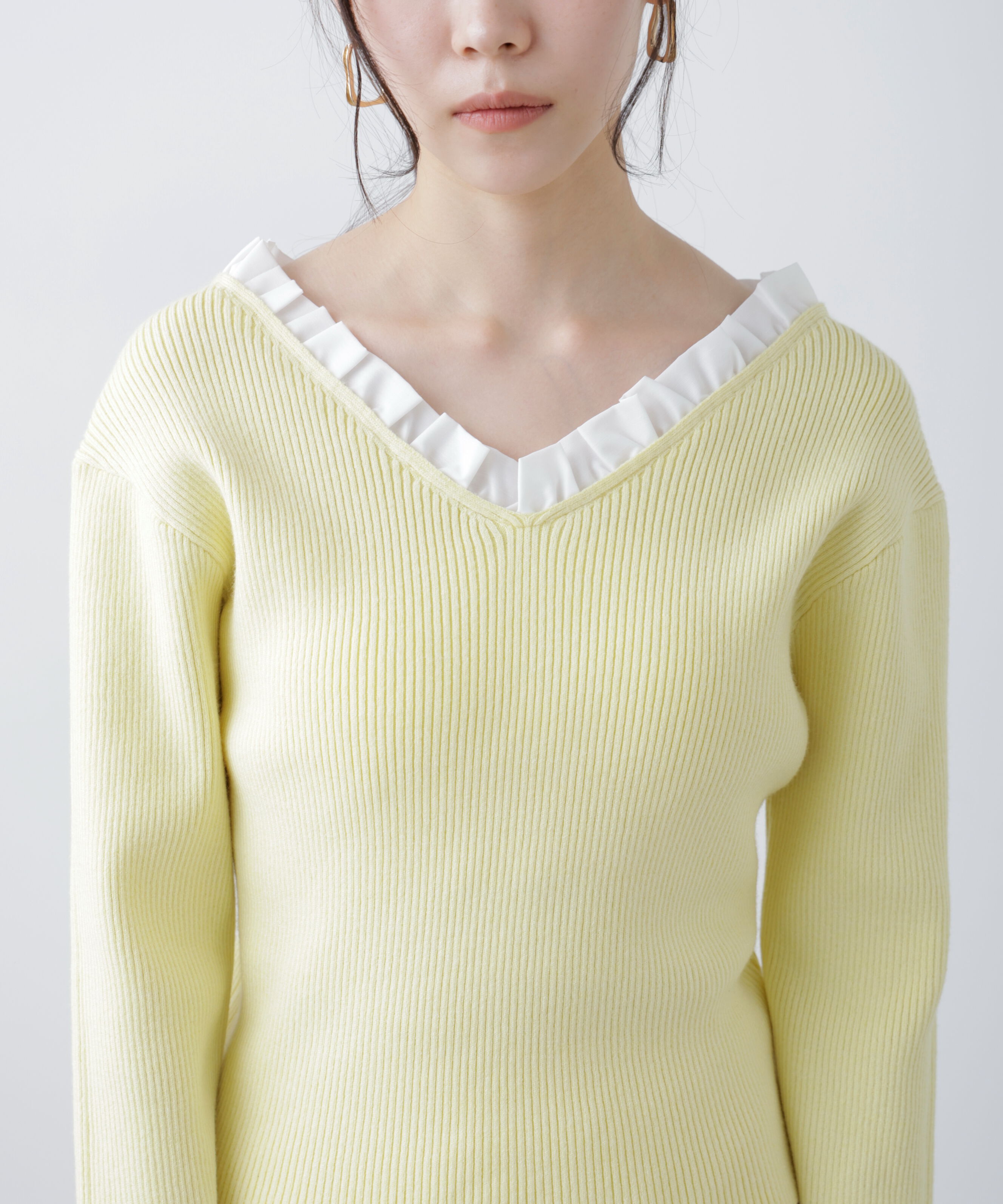  「フリルドッキングＶネックニット〈MFM〉」|ニット・セーター|