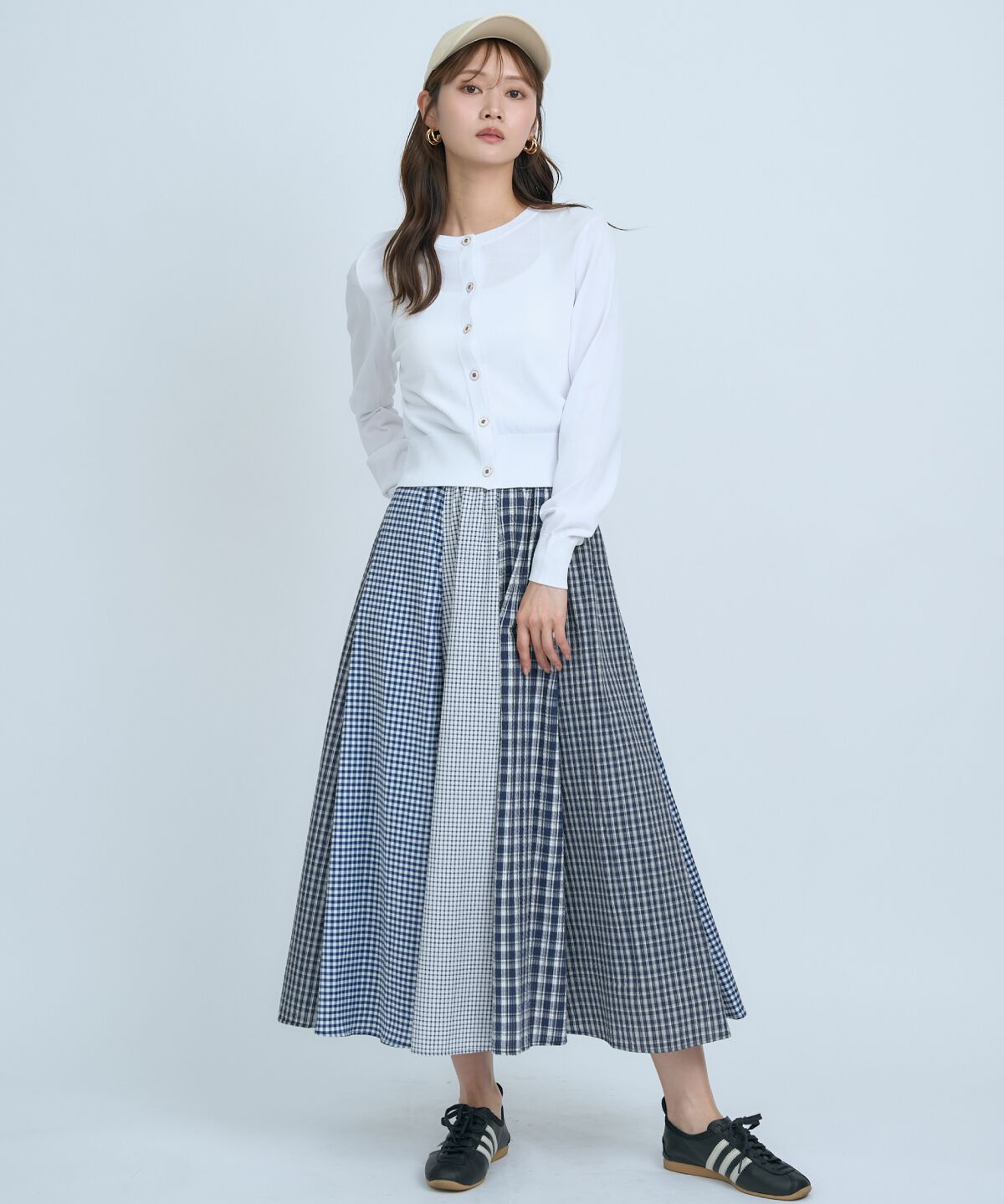 アンドクチュール「クルーネックカーディガン」|カーディガン|