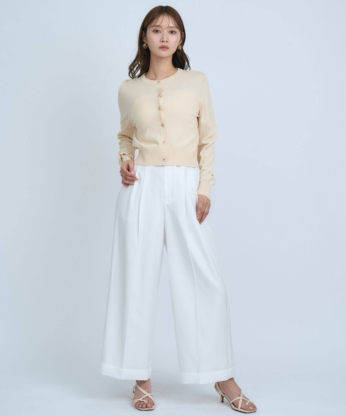 アンドクチュール「クルーネックカーディガン」|カーディガン|