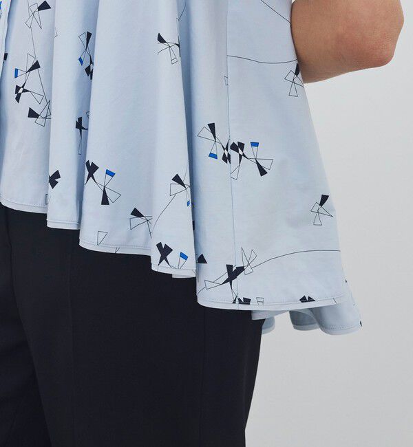 DES PRES「トライアングルクロスプリント フレアテールブラウス」|シャツ・ブラウス|