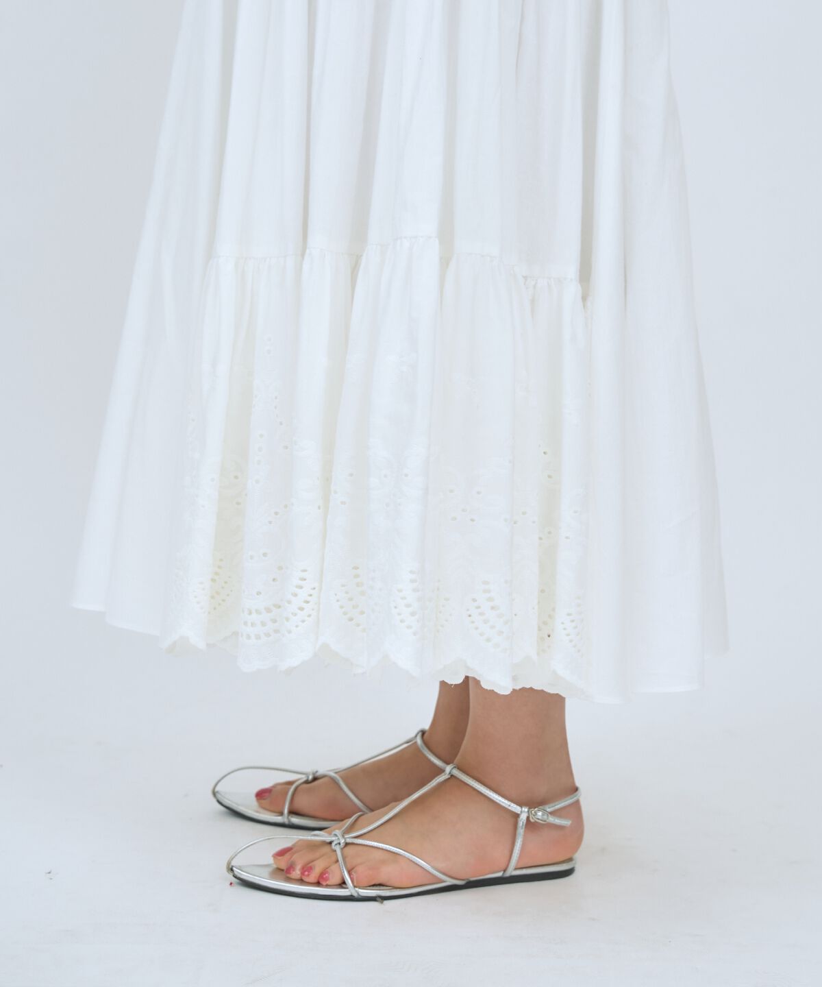 アンドクチュール「レースオフショルティアードワンピース」|ワンピース|