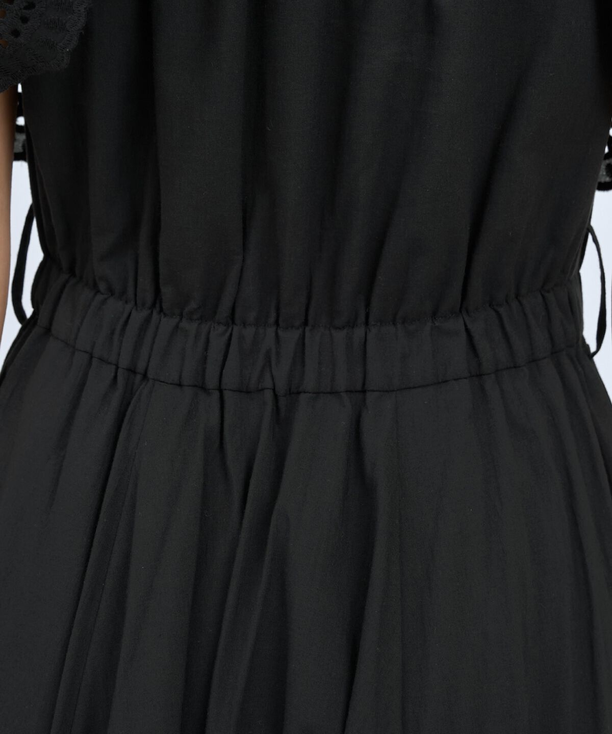 アンドクチュール「レースオフショルティアードワンピース」|ワンピース|