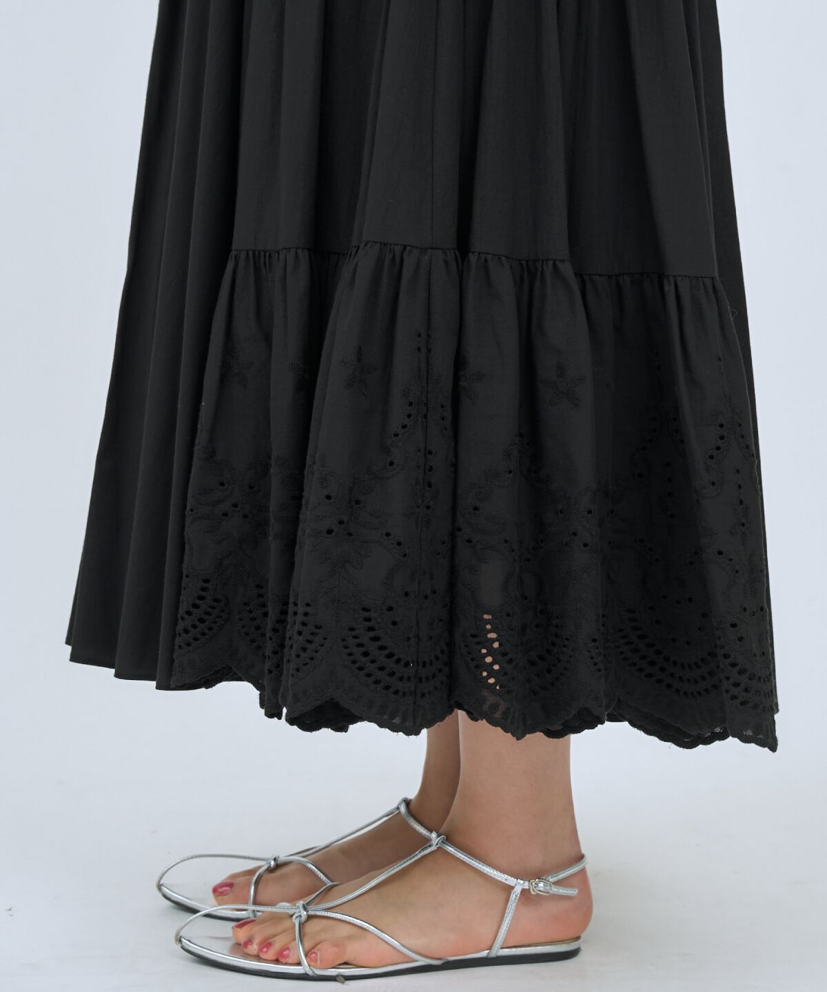 アンドクチュール「レースオフショルティアードワンピース」|ワンピース|