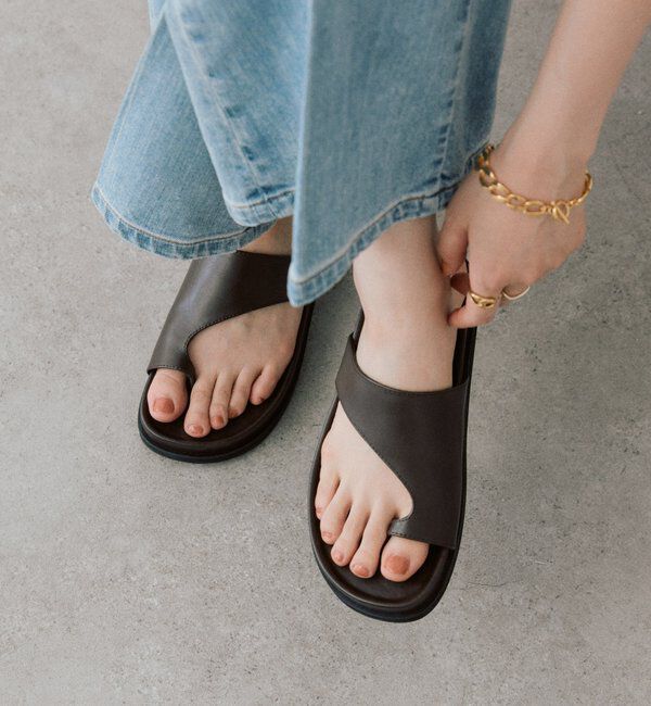  「予約【R.good（アールドットグッド）】トングサンダル」|サンダル|ダークブラウン