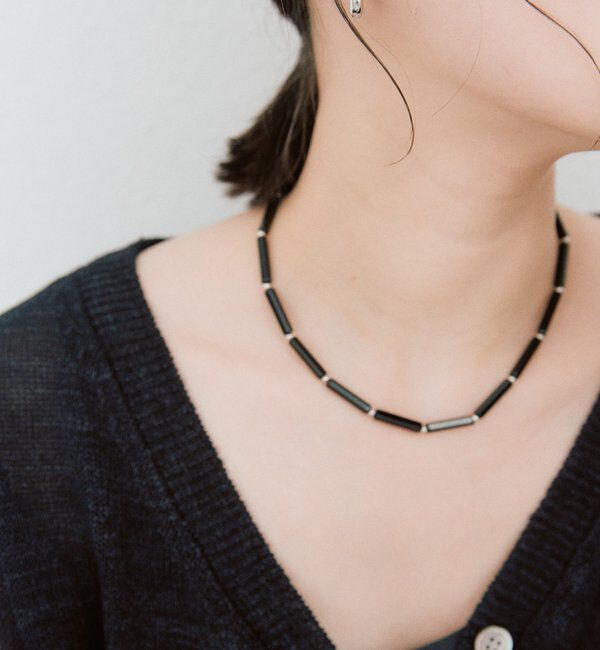  「予約【軽やかな装いのアクセントに】カラービーズネックレス」|ネックレス|ブラック