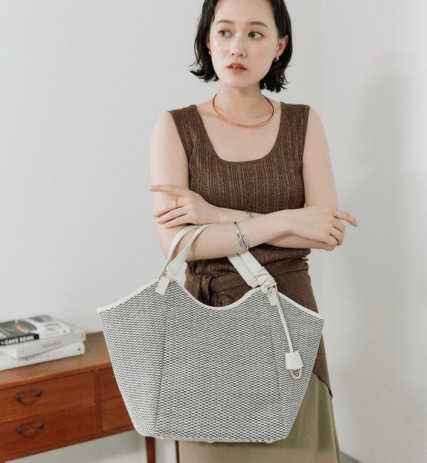  「予約【実用性抜群】レザーパイピングラージトート」|クラッチバッグ|