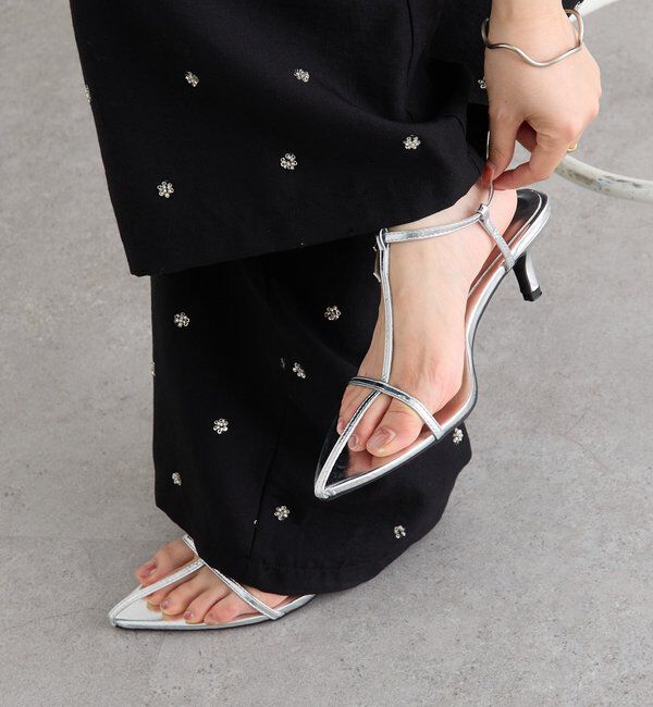  「ポインテッドトゥクロスストラップサンダル」|その他|