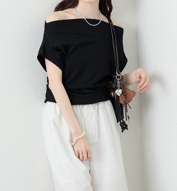 「サイドギャザーオフショルTシャツ」|Tシャツ・カットソー|