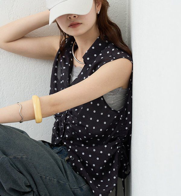  「襟付きサイドギャザーシェイプシャツ」|シャツ・ブラウス|