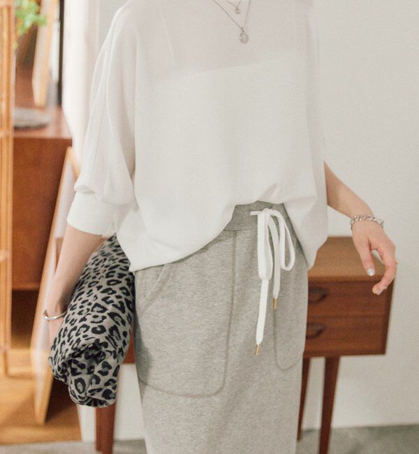  「【ON・OFF問わず活躍】リブ付きジョーゼットドルマンブラウス」|シャツ・ブラウス|オフホワイト