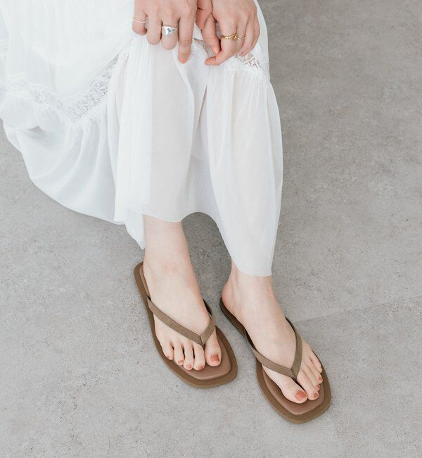  「予約【モードな印象に】スクエアトングコンビサンダル」|サンダル|