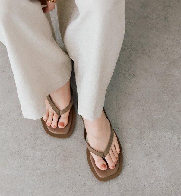  「予約【モードな印象に】スクエアトングコンビサンダル」|サンダル|