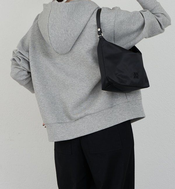  「クラウズナイロンシンプルショルダーバッグ」|ショルダー・メッセンジャー|