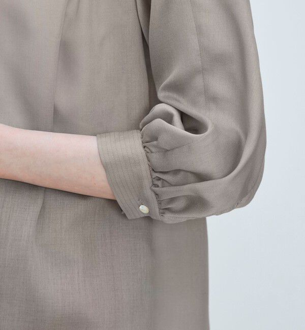 TOMORROWLAND collection「レーヨンキュプラシャンブレー ギャザーブラウス」|シャツ・ブラウス|