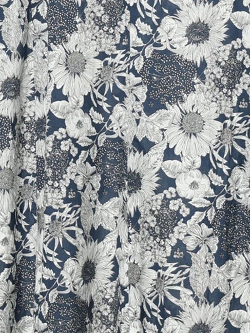 Te chichi「【LIBERTY FABRICS】Vネックフレアワンピース」|ワンピース|