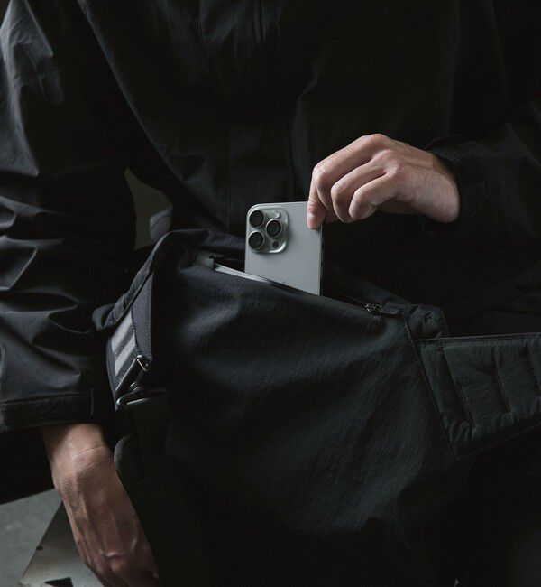 NOLLEY'S goodman「【WEXLEY/ウェクスレイ】DG600 DOUGLAS CRINKLE NYLON BLACK」|ショルダー・メッセンジャー|