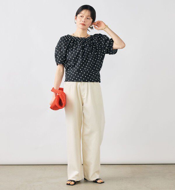 NOLLEY'S「【WEB＆一部店舗限定アイテム】ウォッシャブルレース刺繍袖ボリュームサッカーブラウス」|シャツ・ブラウス|