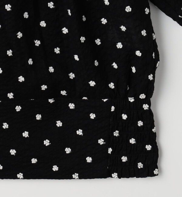 NOLLEY'S「【WEB＆一部店舗限定アイテム】ウォッシャブルレース刺繍袖ボリュームサッカーブラウス」|シャツ・ブラウス|