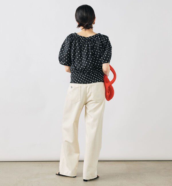 NOLLEY'S「【WEB＆一部店舗限定アイテム】ウォッシャブルレース刺繍袖ボリュームサッカーブラウス」|シャツ・ブラウス|