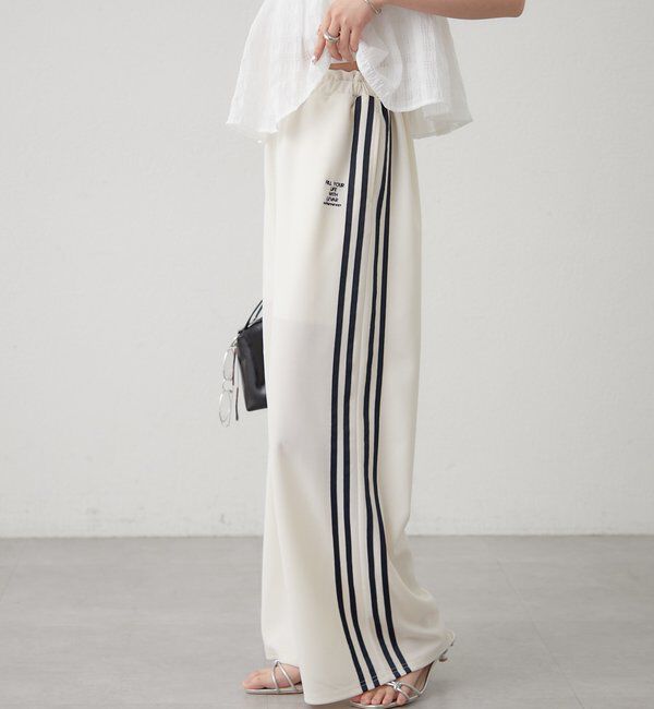  「ロゴ刺繍イージーパンツ」|チノ|