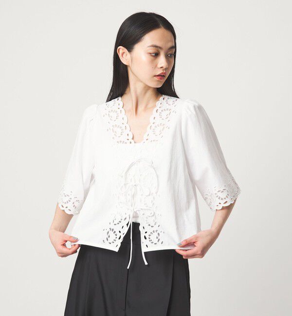 EMMEL REFINES「＜EMMEL REFINES＞EM カットワーク刺しゅう ショートスリーブ ブラウス」|シャツ・ブラウス|