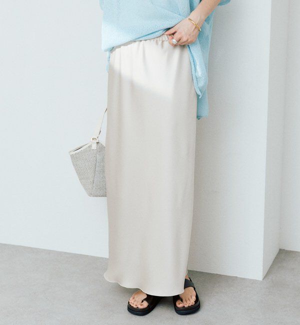  「【ストレスフリーな履き心地】バイアスサテンナロースカート」|スカート|